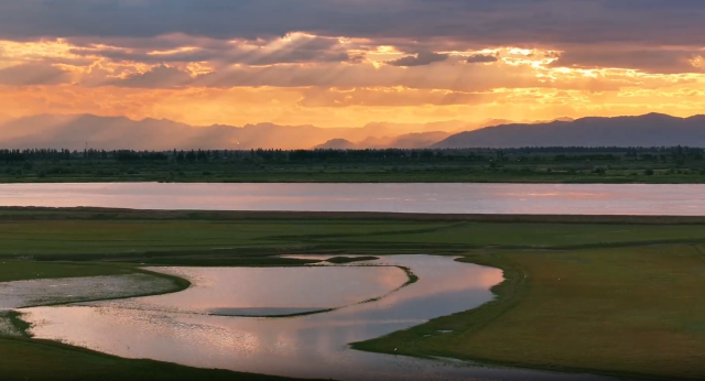 【強(qiáng)國(guó)復(fù)興有我| 網(wǎng)上展示】大河之央